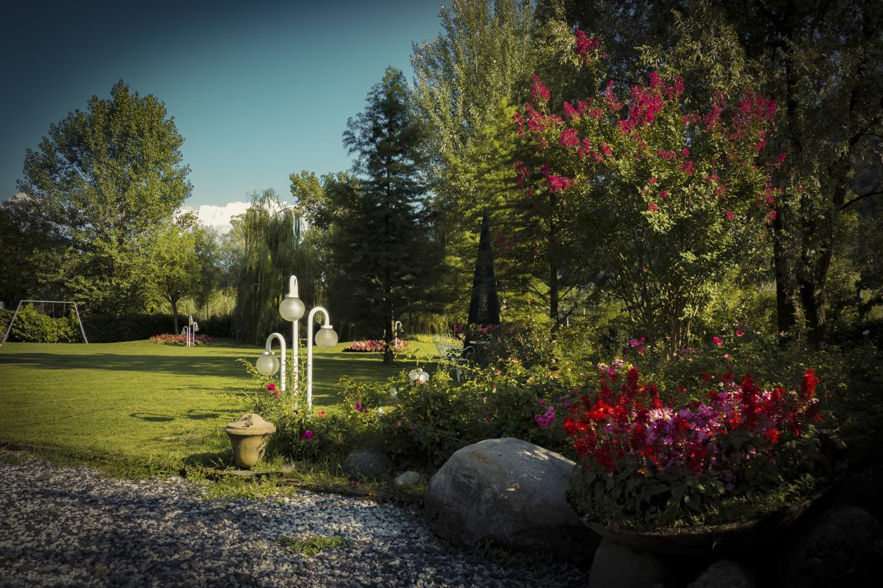 Albergo La Romanella Spinone Al Lago Bagian luar foto